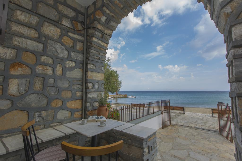 Moutsouna Beach Buitenkant foto